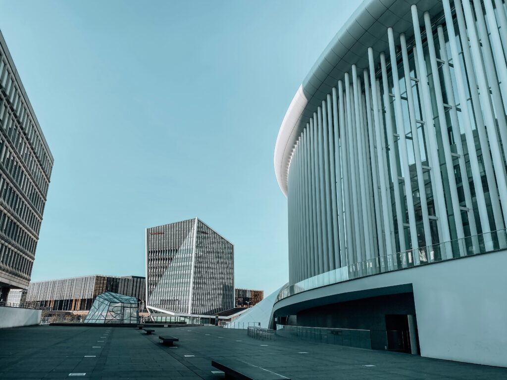 Mithilfe einer Datenintegrationssoftware können Immobilienfachleute erkennen, wo sich in Luxemburg die interessantesten Investitionsmöglichkeiten befinden, und zwar in der Nähe der wichtigsten Arbeitgeber